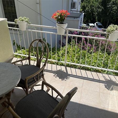 Apartmani Neda Bane Petrovac Exterior photo