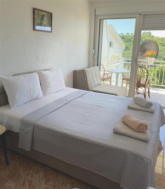 Apartmani Neda Bane Petrovac Exterior photo