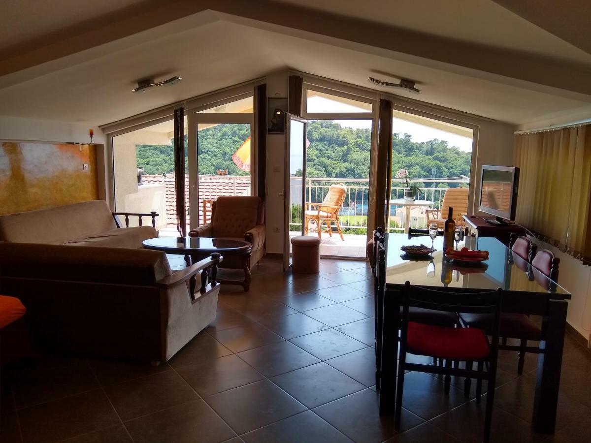 Apartmani Neda Bane Petrovac Exterior photo
